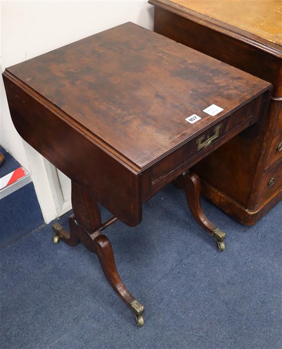 A Regency yew games / work table W.56cm